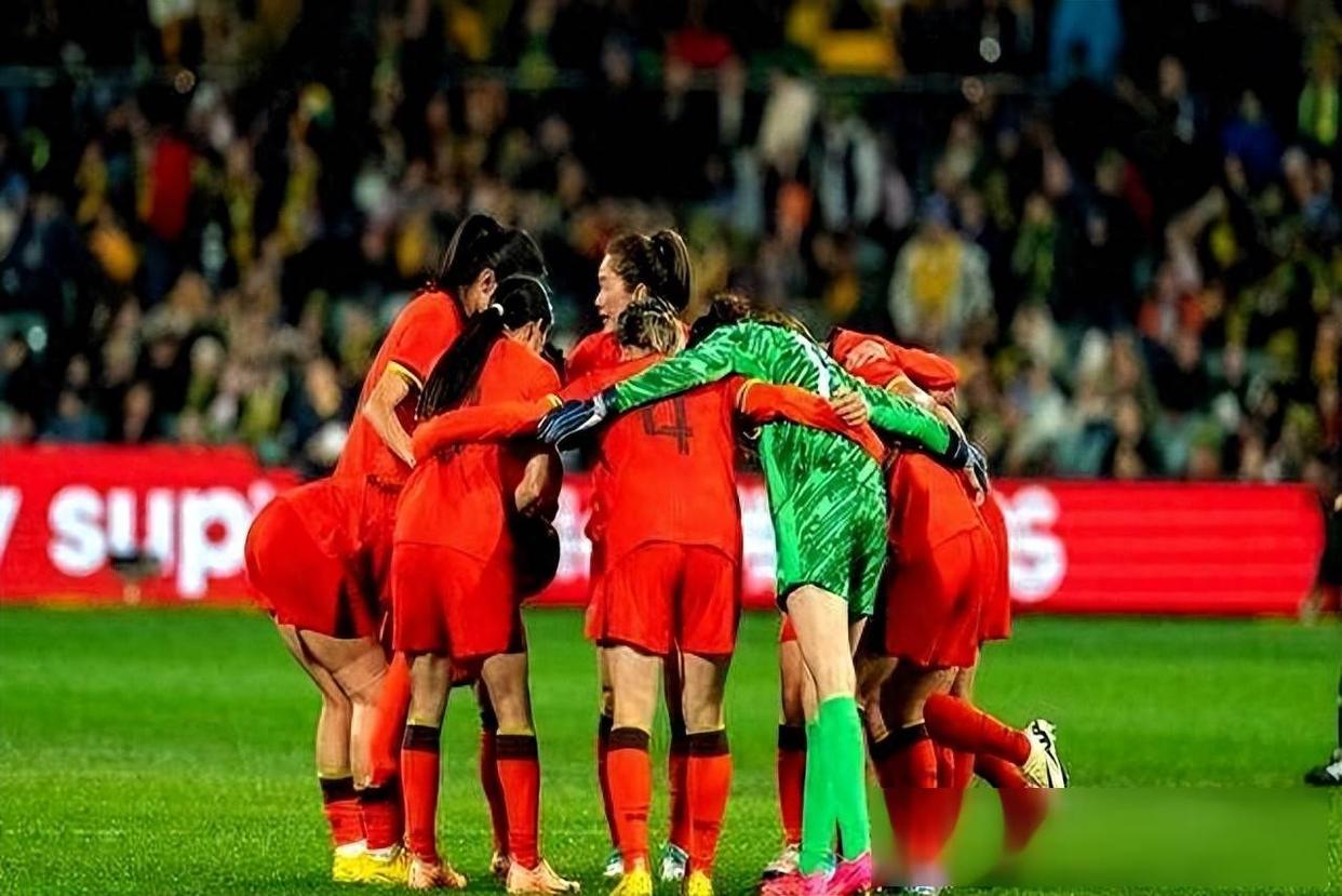 FBsports-足球女队战胜劲旅，夺回领先地位！