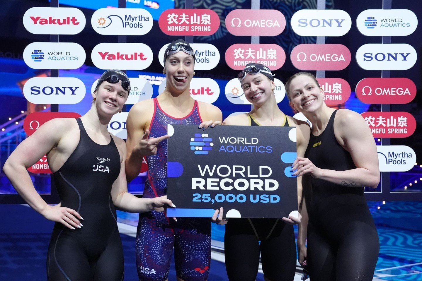 英国选手壮获蝶泳金