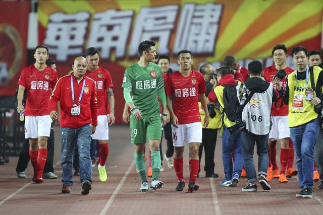 关于恒大防线坚固，主场零封对手的信息