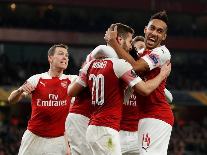 利物浦豪取胜仗:主场佳绩,领跑榜首 利物浦豪取胜仗:主场佳绩,领跑榜首