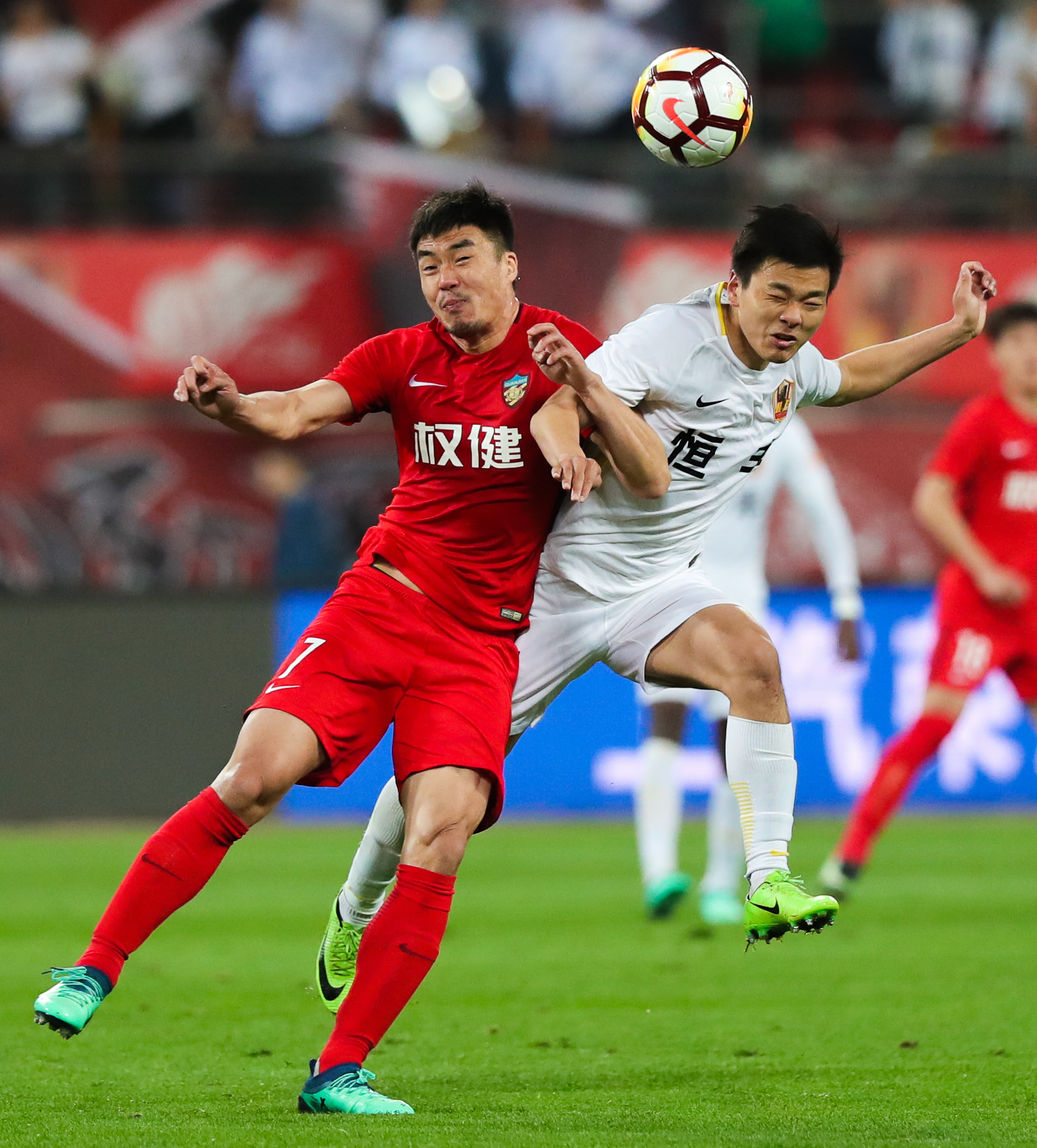 关于广州富力客场搏杀贵州恒丰智诚,险胜脱降的信息 关于广州富力客场搏杀贵州恒丰智诚,险胜脱降的信息