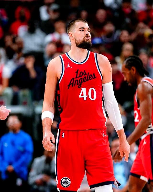 FB体育在线-土耳其篮球运动员在国外打破记录