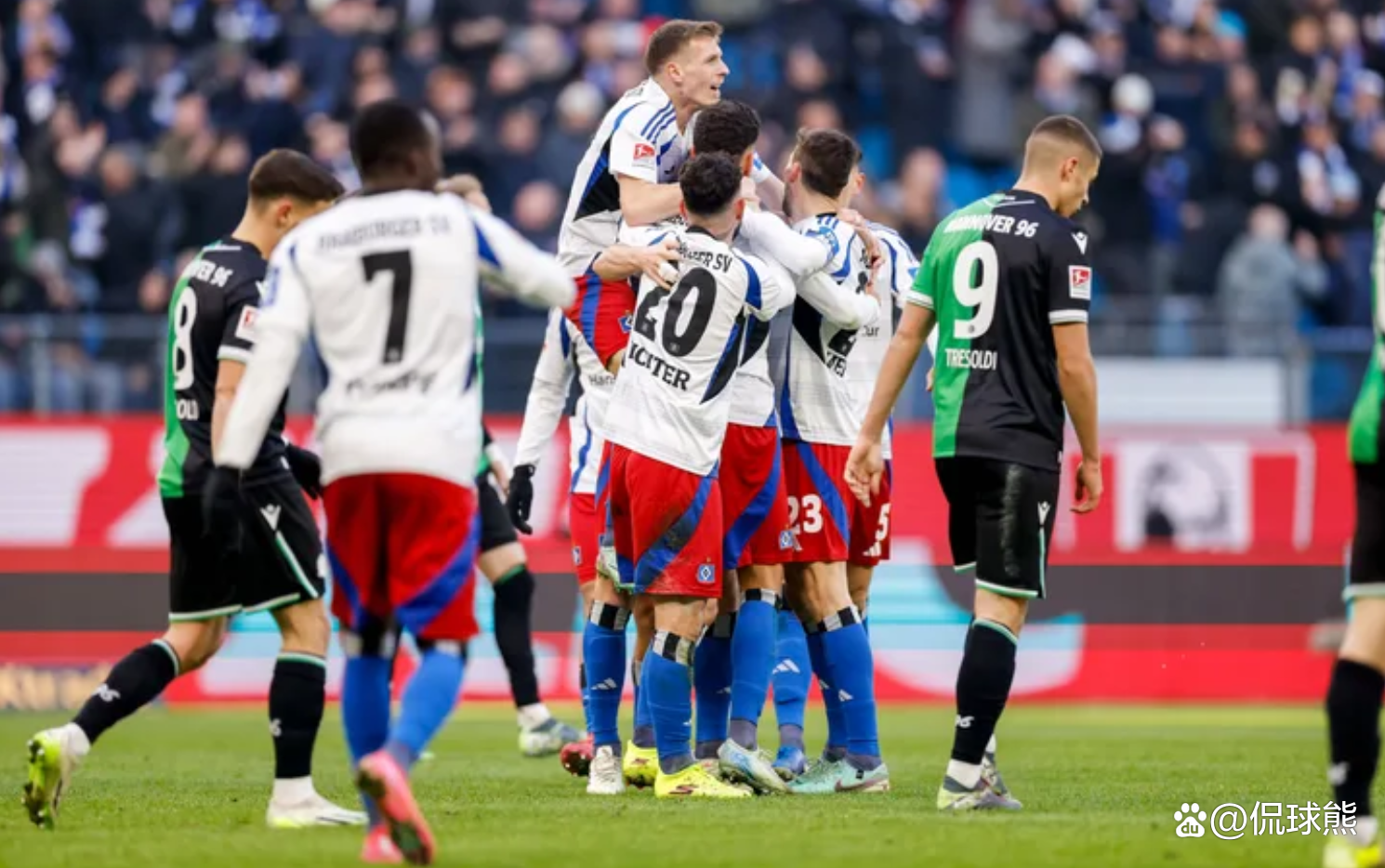 汉堡中场组织出色，助球队获得关键胜利