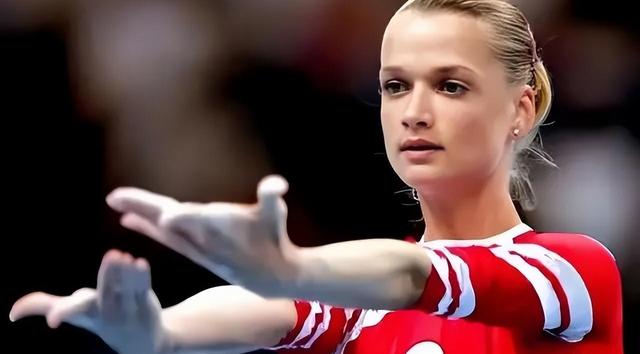 爱沙尼亚选手实现夺冠壮举，获得金牌