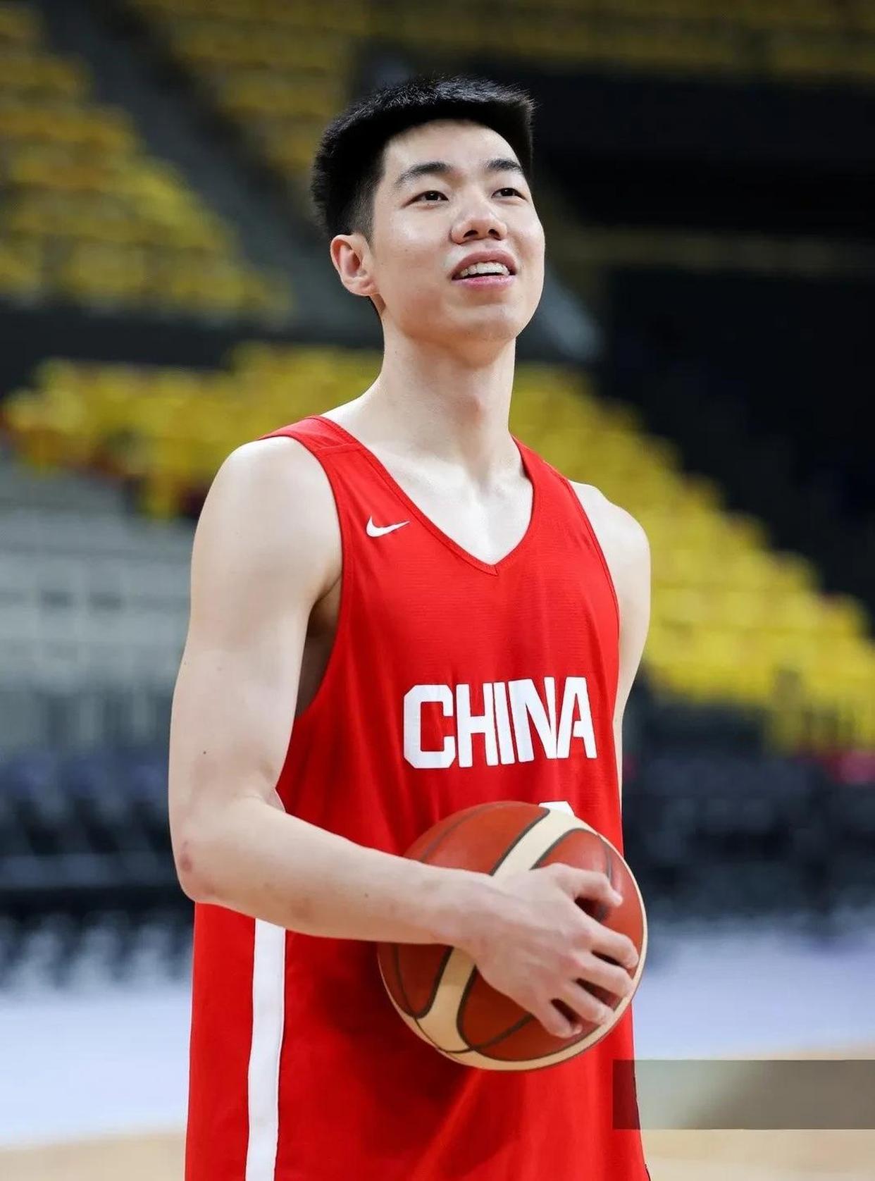 贵州男篮在比赛中打出巅峰表现,获胜收官 贵州男篮在比赛中打出巅峰表现,获胜收官