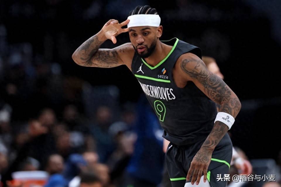 FB体育APP-包含北雄狼球员受伤困扰球队发展的词条