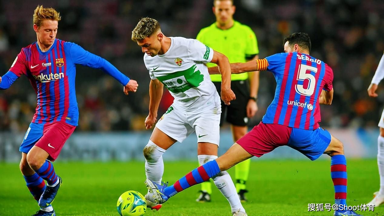 赫罗纳保持不败,继续领跑积分榜 赫罗纳保持不败,继续领跑积分榜