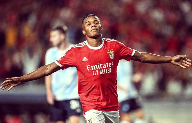 FB体育注册网址-阿贾克斯再次爆冷，成功晋级欧冠8强