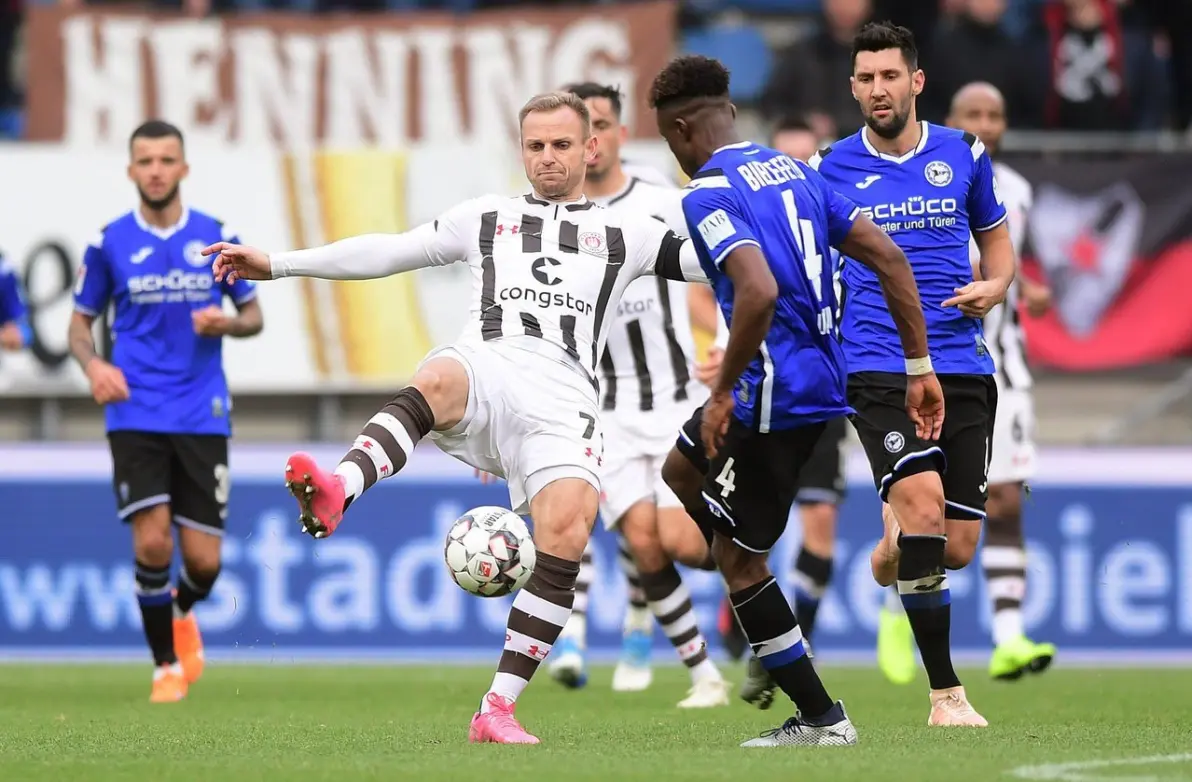 FB体育-柏林赫塔连续不败，成为黑马球队的简单介绍