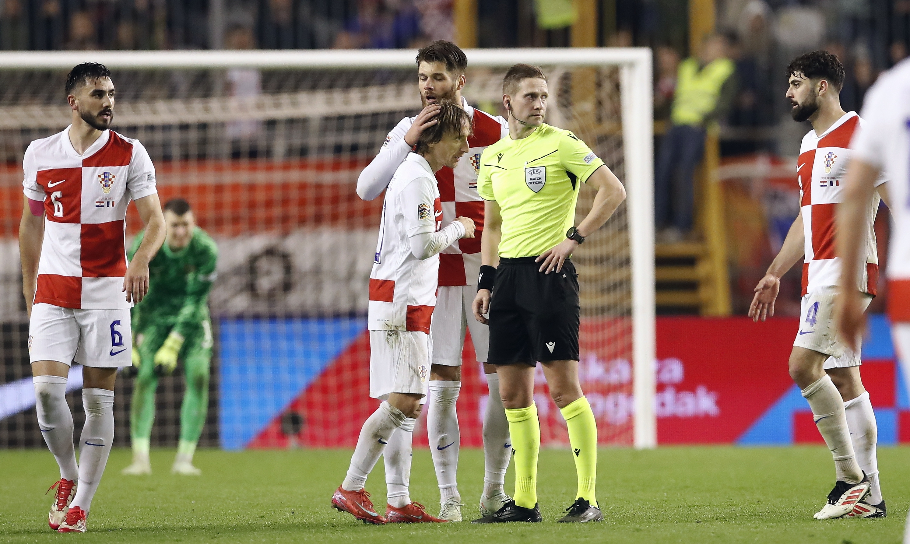 -克罗地亚成功挺进欧预赛淘汰赛的简单介绍