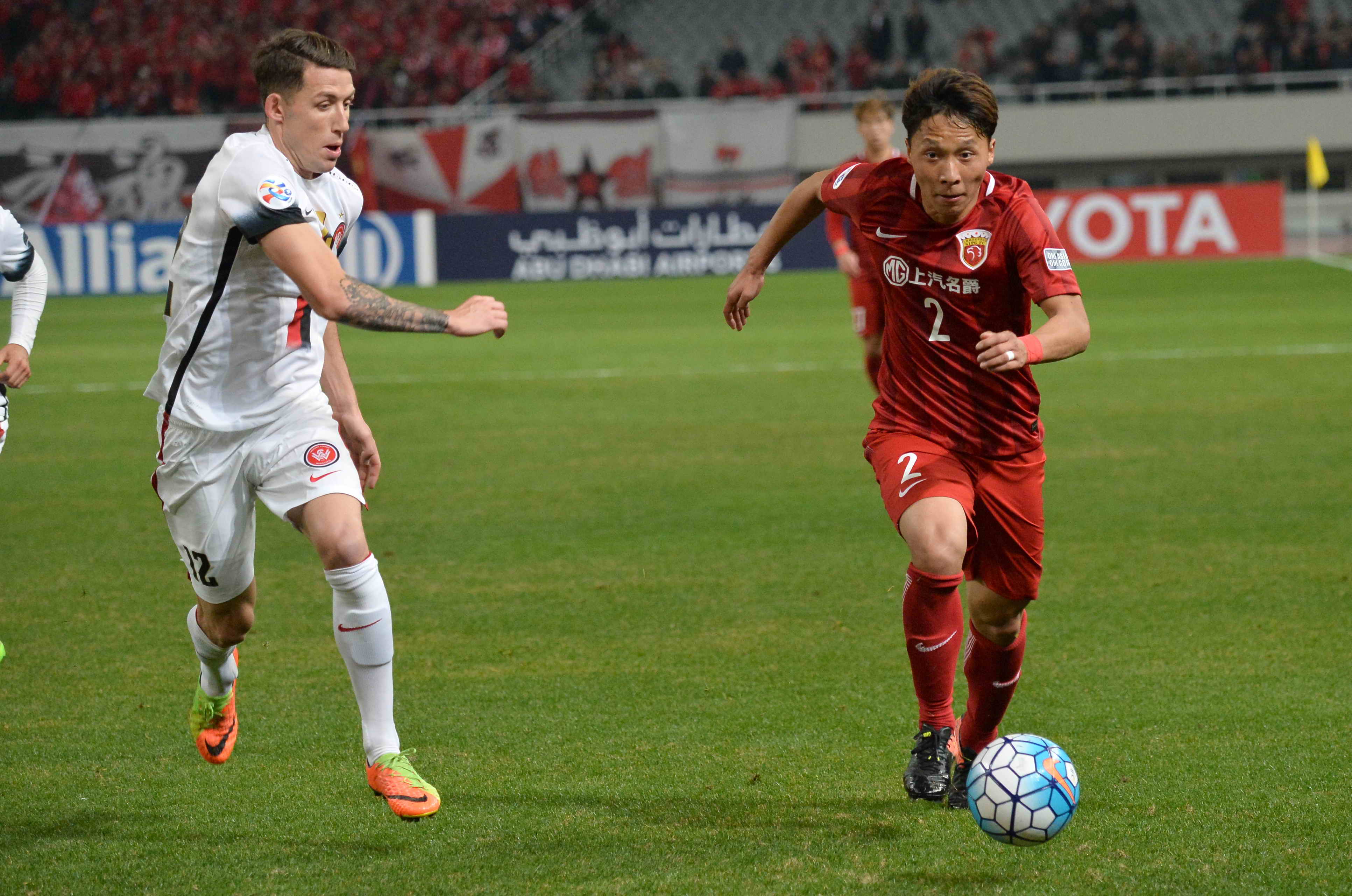 关于上海上港客场3-0大胜柏太阳神,亚冠小组赛全胜晋级!的信息 关于上海上港客场3-0大胜柏太阳神,亚冠小组赛全胜晋级!的信息