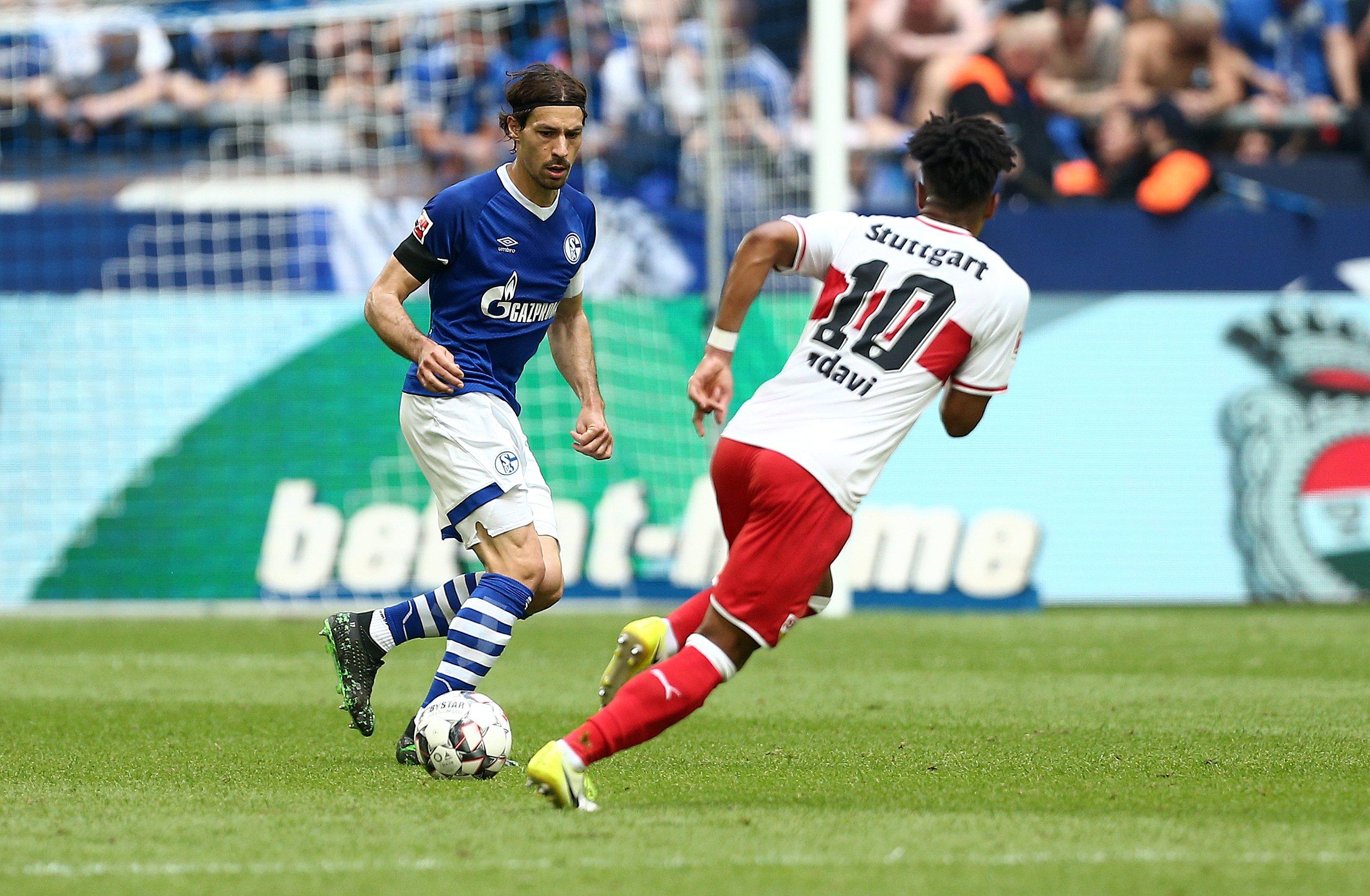 关于沙尔克04客场逆转胜药厂,终结四连败的壮举闪耀德甲赛场的信息 关于沙尔克04客场逆转胜药厂,终结四连败的壮举闪耀德甲赛场的信息