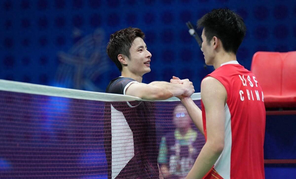 法国队鏖战韩国队，李梓嘉统治全场